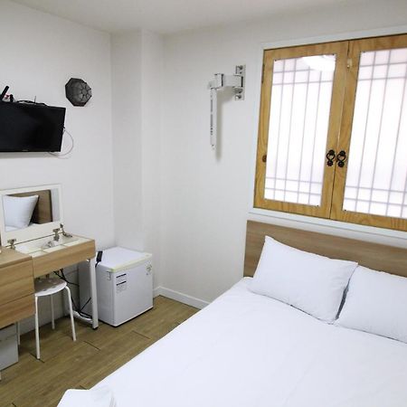 Hotel Golden Park Myeongdong Seul Exterior foto
