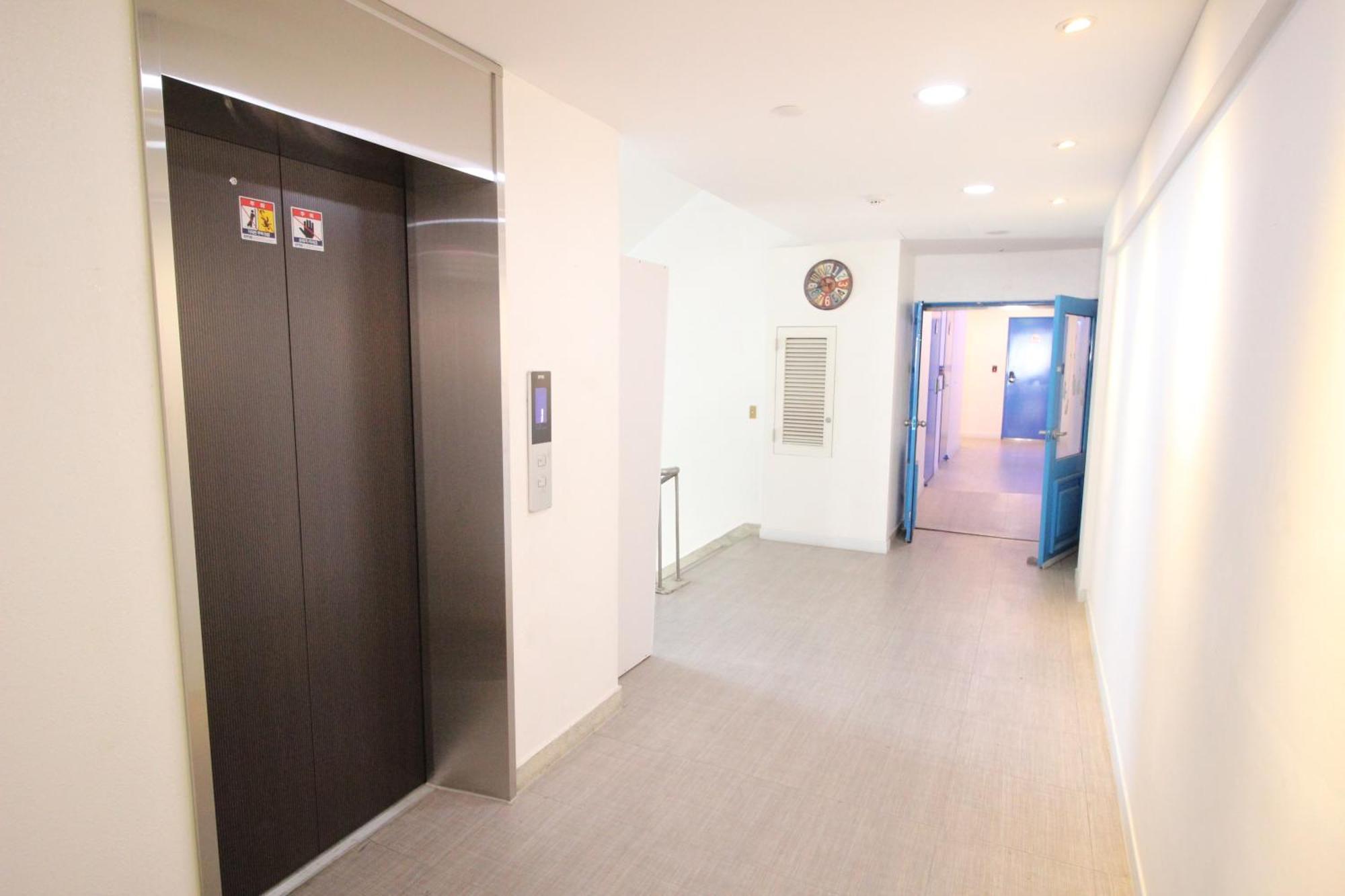 Hotel Golden Park Myeongdong Seul Exterior foto
